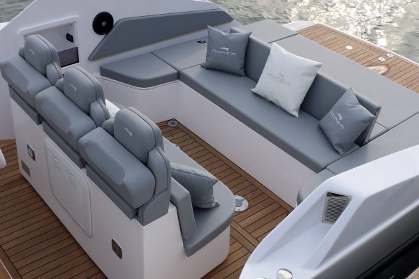 Aurea Yachts 30 Cabin White 2019 - tavolo 2